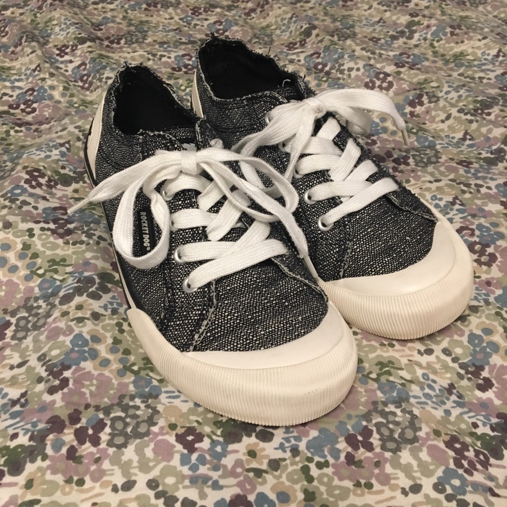 Rocket Dog Jazzin Black and White Sneaker